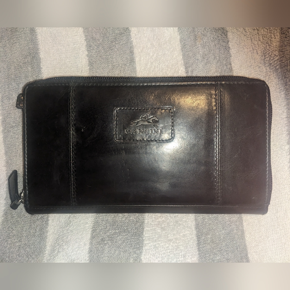 Mancini Black Leather Zipper Wallet Zip Around Pocketbook